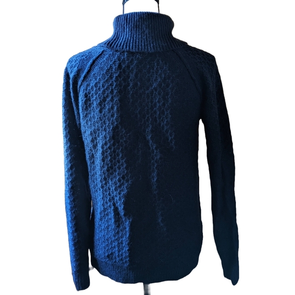 Tinley Road Turtleneck Sweater M - Picture 2 of 2